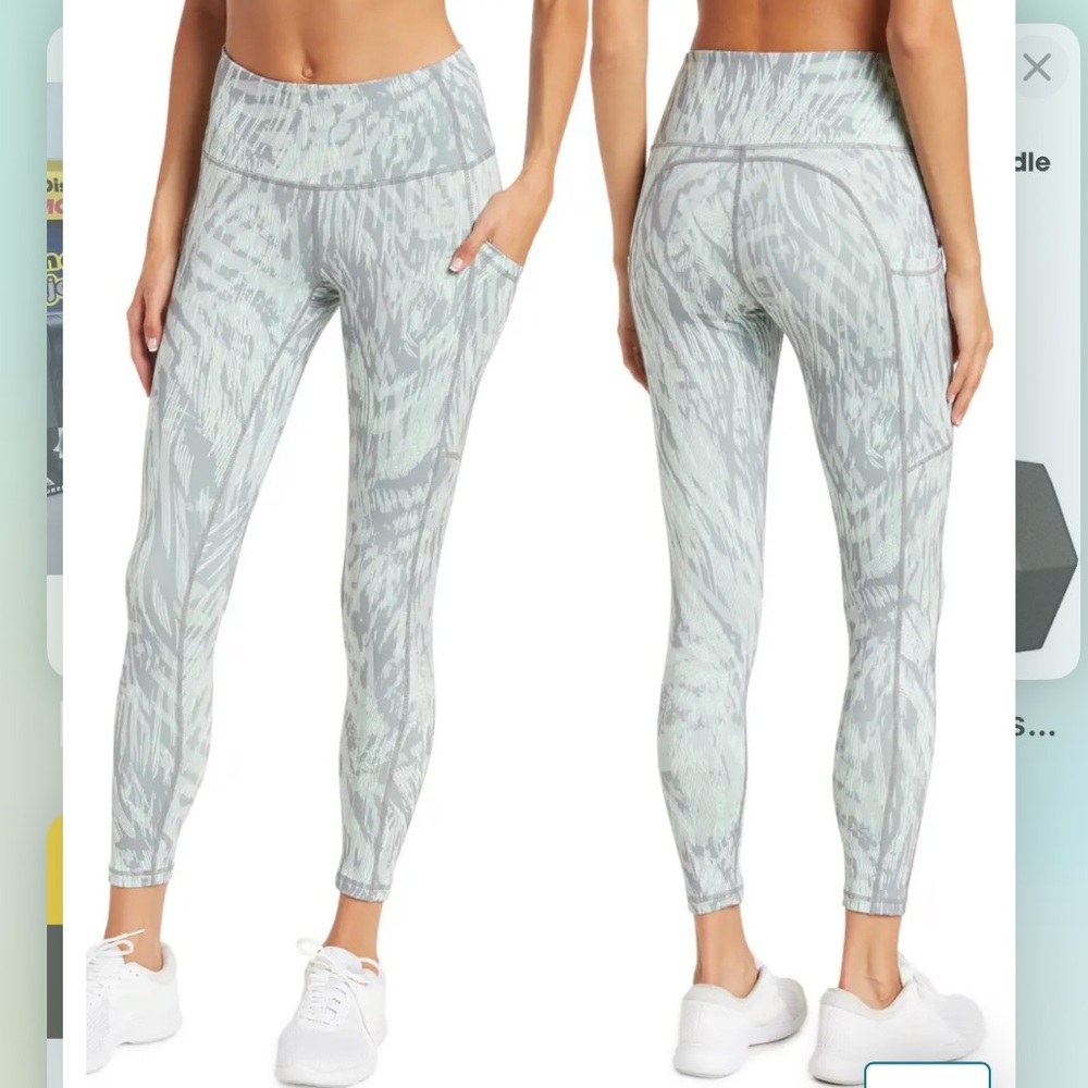 Z by Zella High Waist Side Pocket Daily Leggings in Green Placid Eon Print